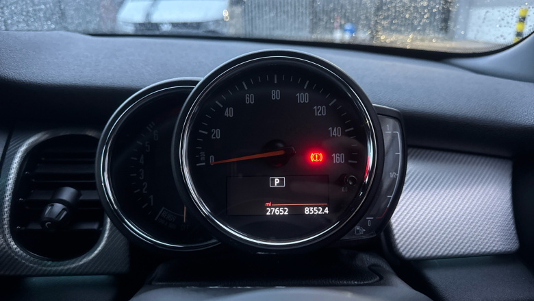 MINI Hatchback 1.5 Cooper Exclusive 5dr Auto Petrol Hatchback